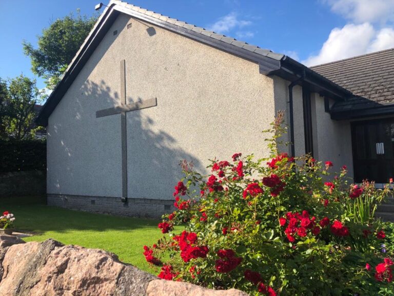 An image of the exterior of Newtonhill Church